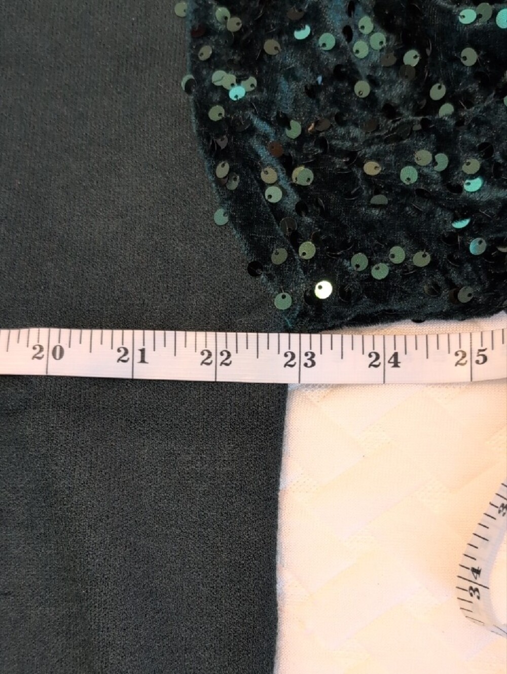 Christmas Sweater Merry Sequin Sleeve Mixed Media Crewneck Green and Red NWOT - Picture 10 of 14